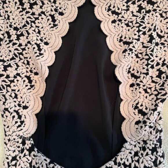 Alice + Olivia Backless Long Sleeve Black and Cream Lace Dress– Sz 4 - Picture 14 of 15